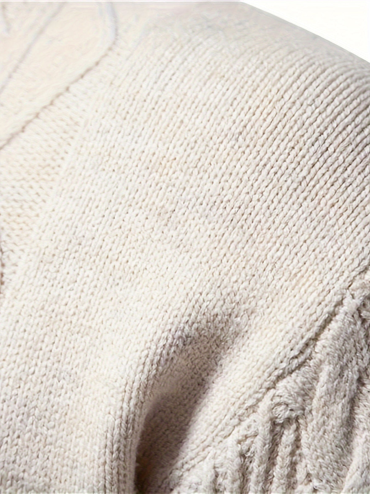 Henry | Cozy Colorblock Cable Knit Sweater - Valereo