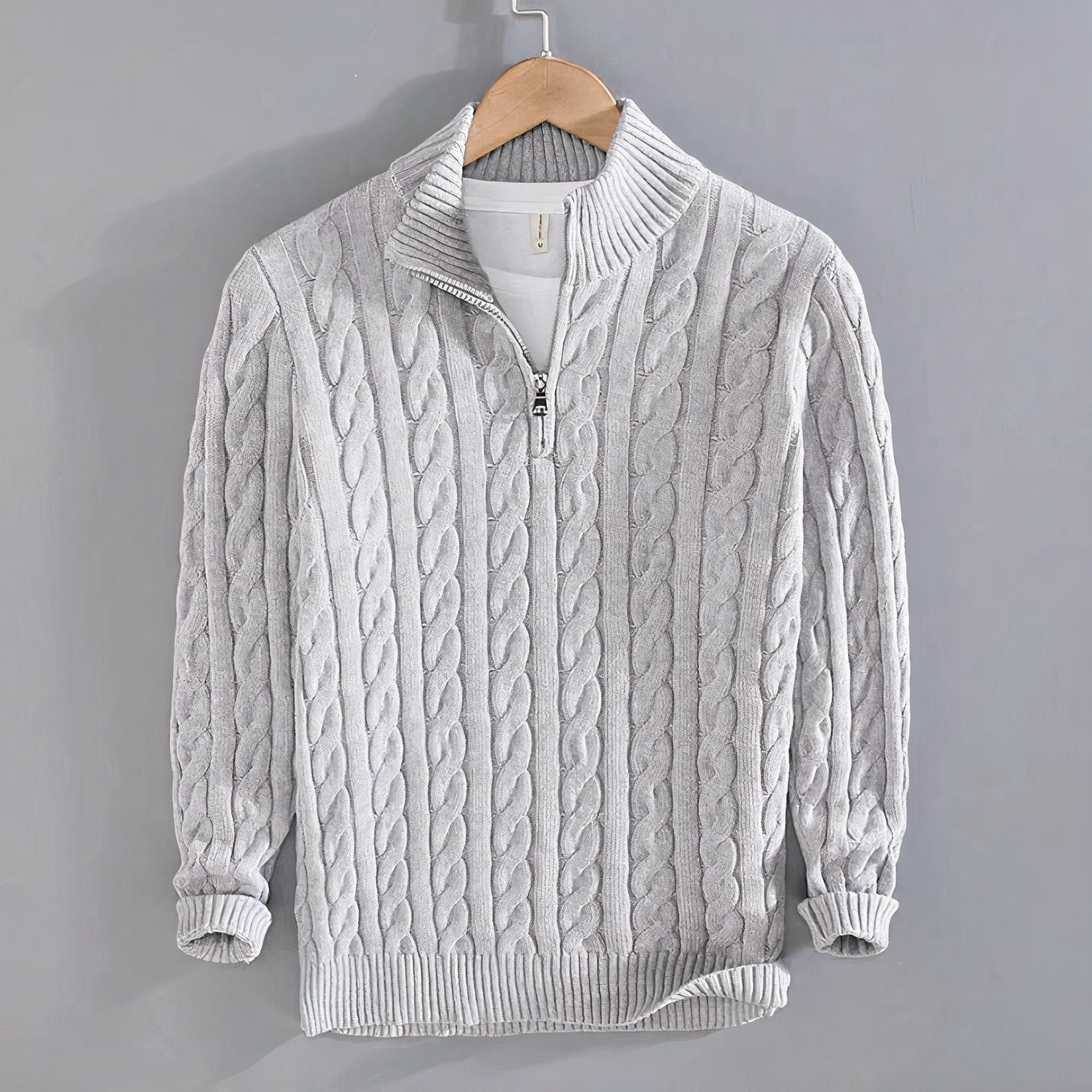 Julian | Refined Cable Knit Quarter-Zip Sweater - Valereo