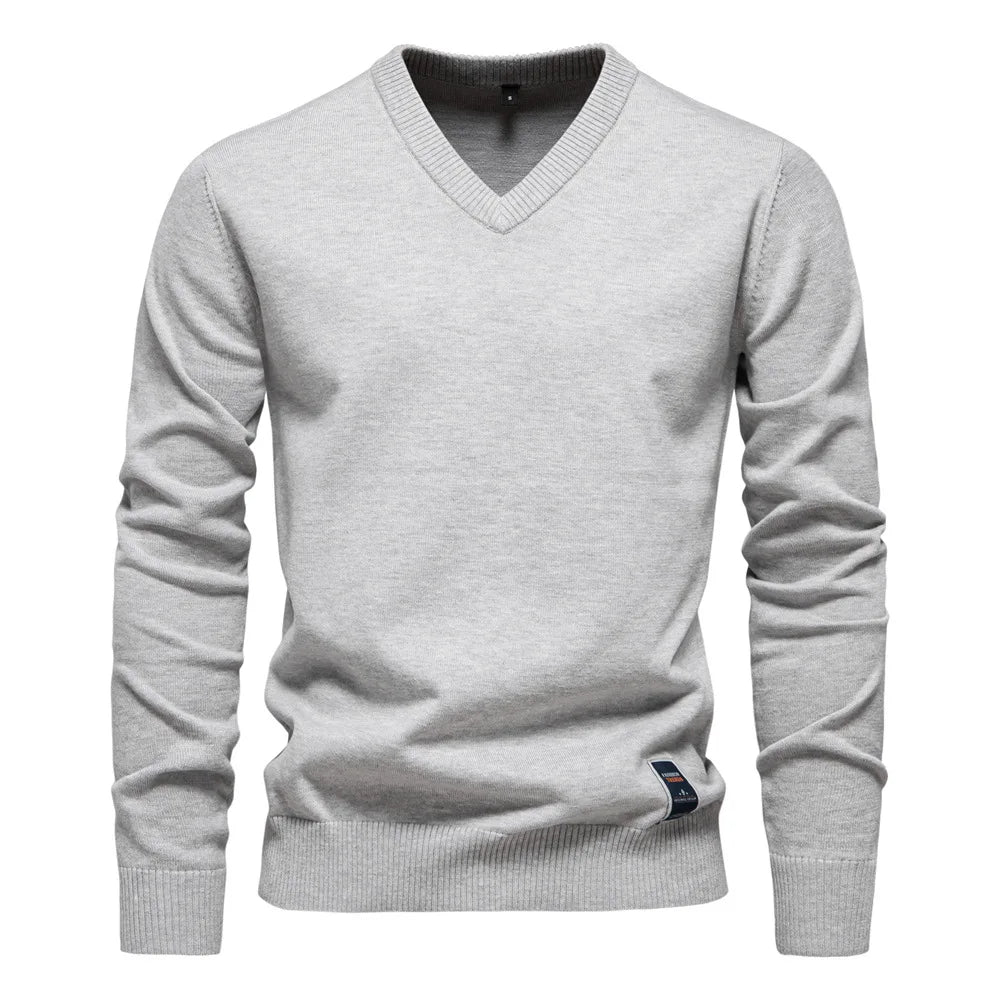Marcus | Classic Knit V-Neck Sweater - Valereo