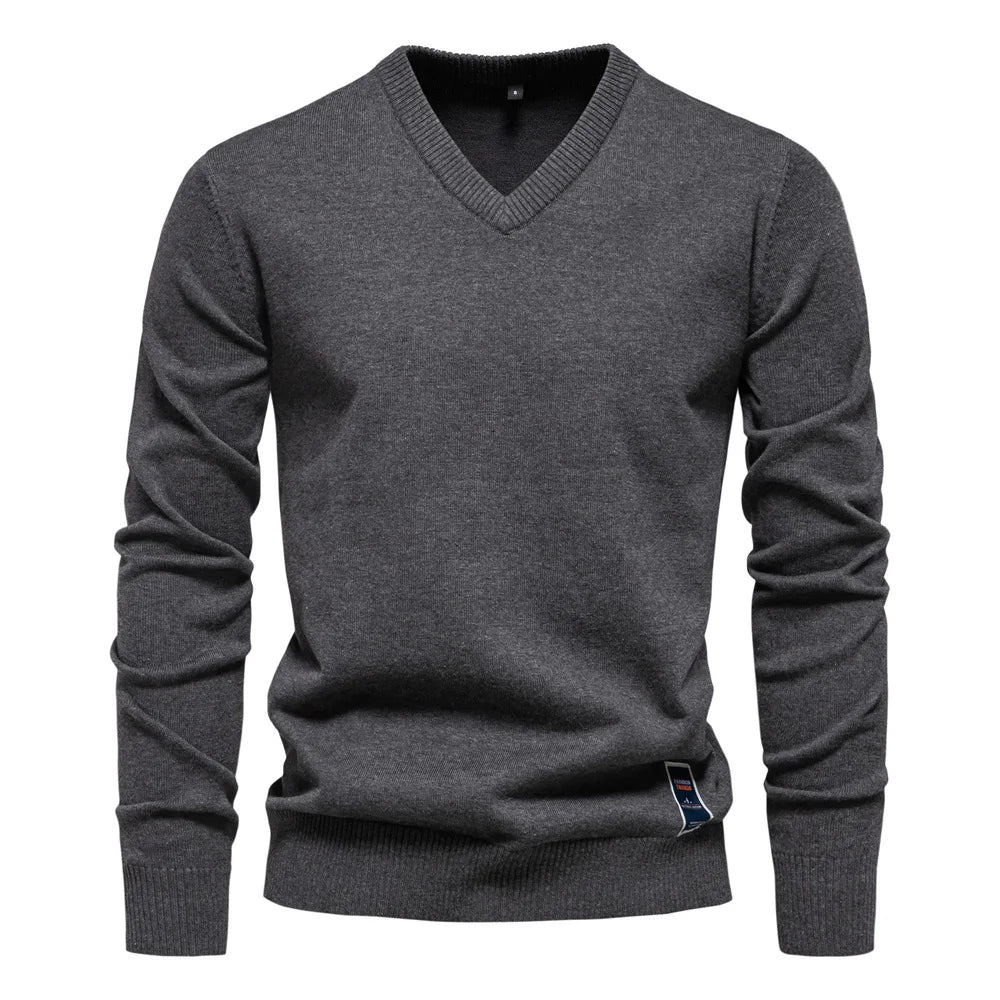 Marcus | Classic Knit V-Neck Sweater - Valereo